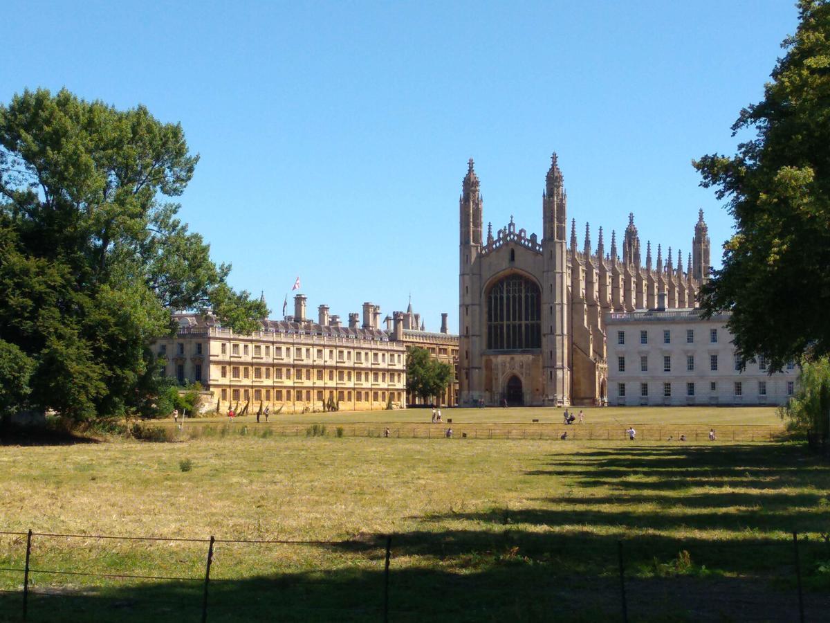 Cambridge Farmers Outlet Apartman Kültér fotó